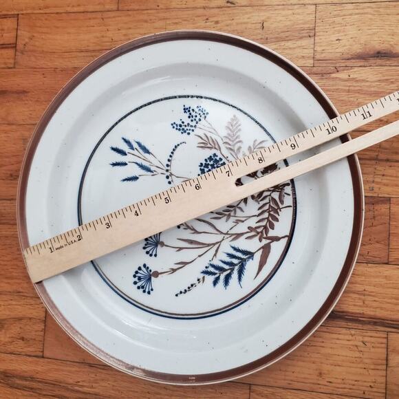 Berkeley House Mountain Meadow Stoneware Dinner Plate Vintage MCM Botanical - Picture 4 of 5